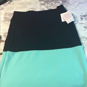 Lularoe skirt